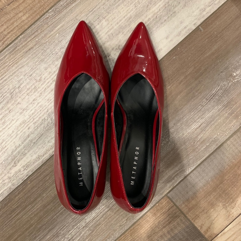 Metaphor brand red heels size 9.5 - Picture 5 of 7